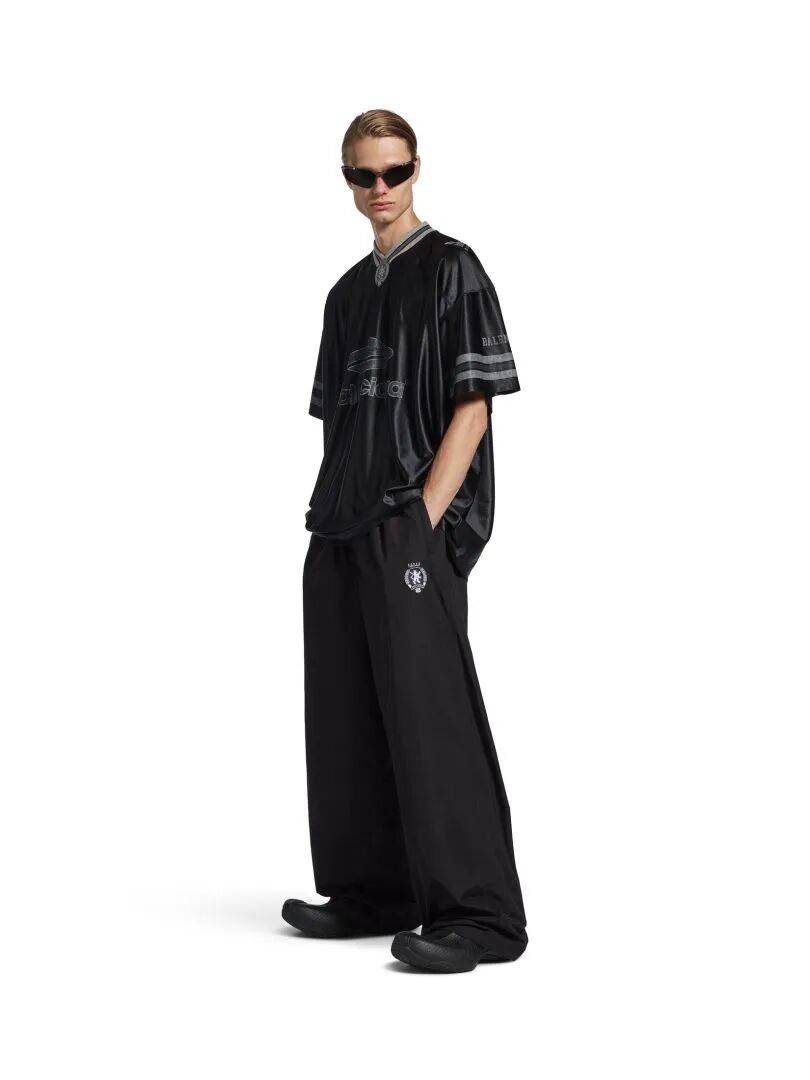 BALENCIAGA 首个橄榄球系列 | Audi Sport F1概念赛车发布 | Heron Preston 回归重掌品牌